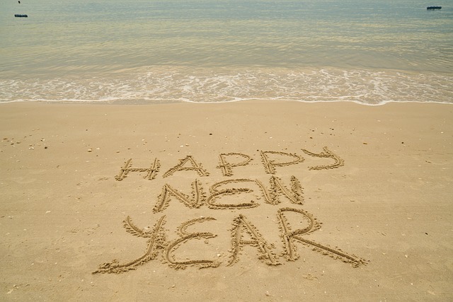 new-year beach pixabay